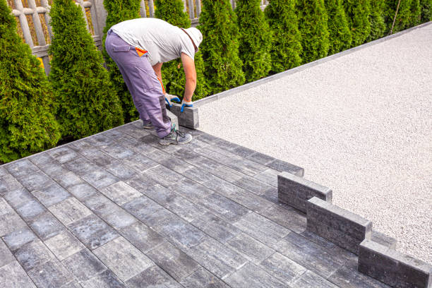 Best Driveway Paving Company  in Hillcrest, CA